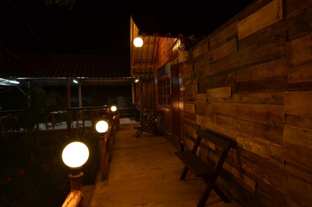 A Pousada Pai Cat Hut Exterior foto