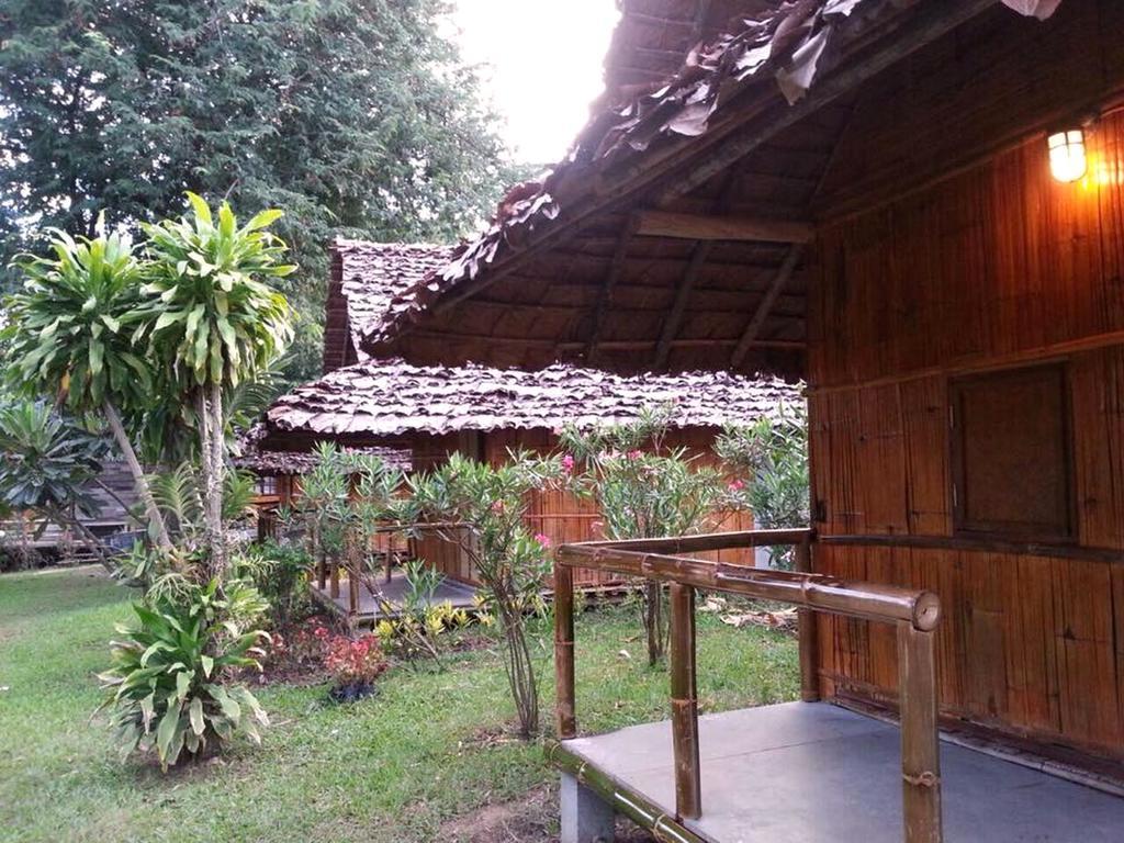 A Pousada Pai Cat Hut Exterior foto